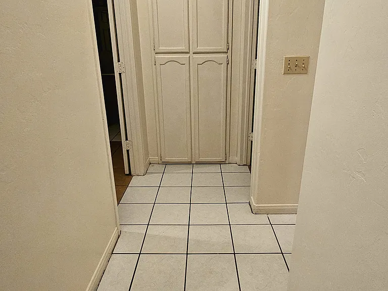 2645 N Dodge Blvd #3 — Photo 4