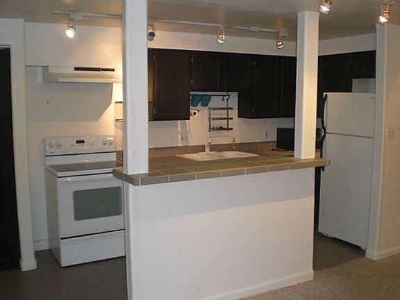 5th image of 1243 N Gaylord St APT 403