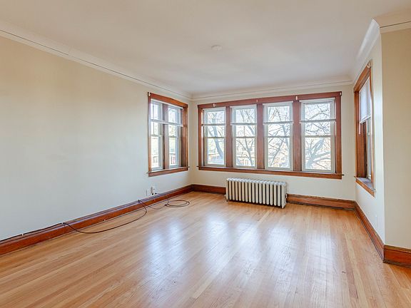 4th image of 6358 S Sacramento Ave #2N