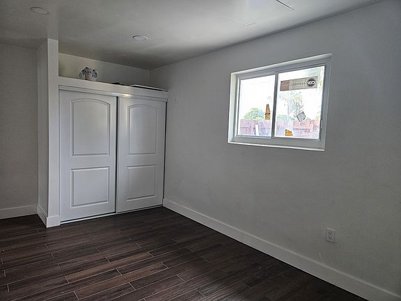 5th image of 424 SW 74th Ave