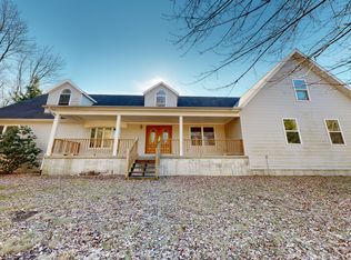 6409 Dove Rd, Kimball, MI 48074