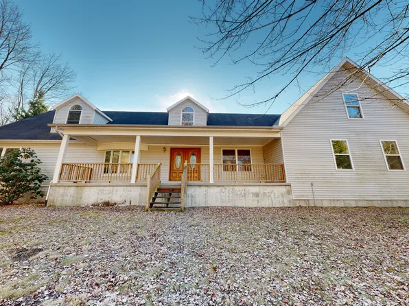 6409 Dove Rd, Kimball, MI 48074