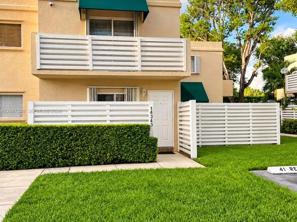 14343 SW 96th Ter, Miami, FL 33186