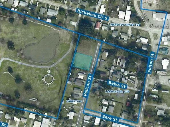 Pelican St, New Iberia, LA 70560