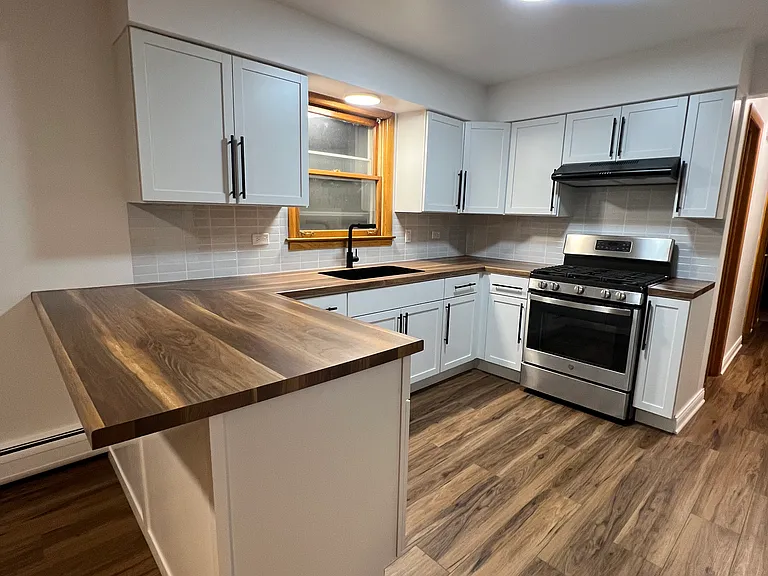 11158 S Kedzie Ave #1 — Photo 1