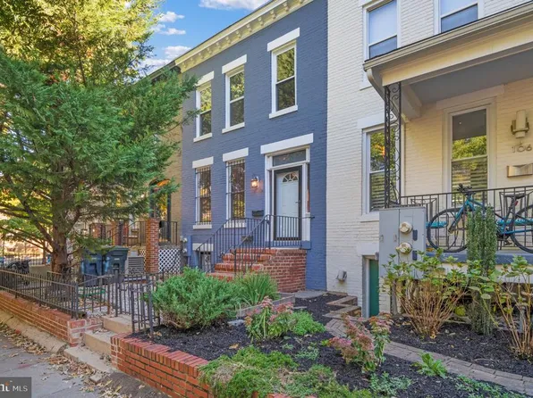104 15th St SE, Washington, DC