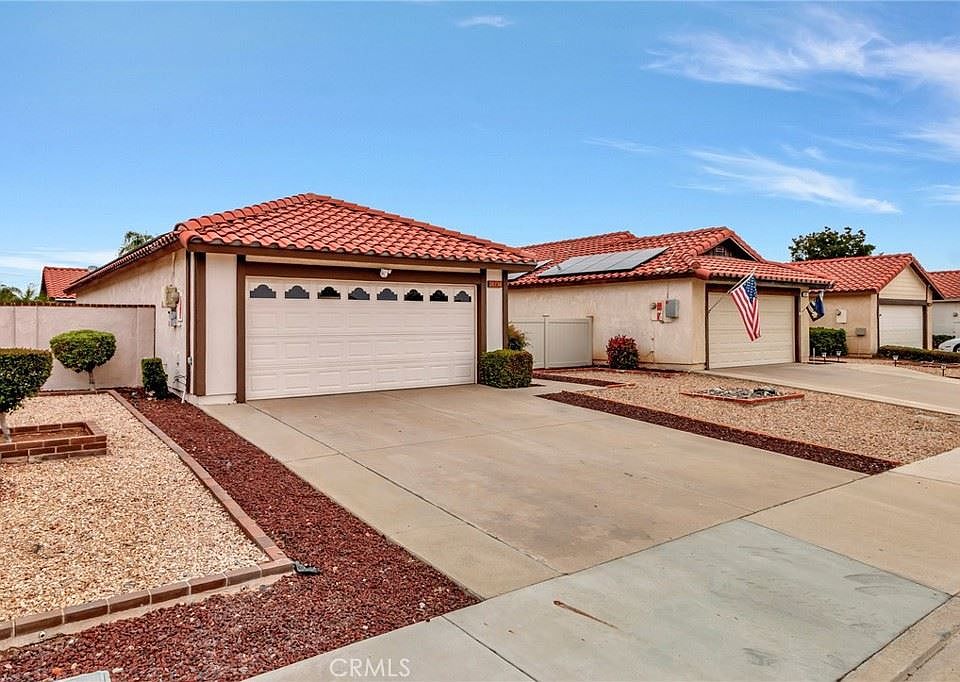 26134 Shadywood St, Sun City, CA 92586 Zillow