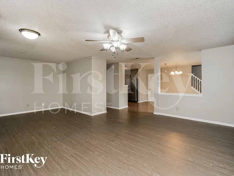 14267 Clapboard Dr — Photo 6