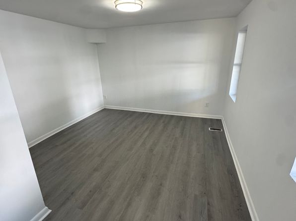 400 W 2nd Ave #1
