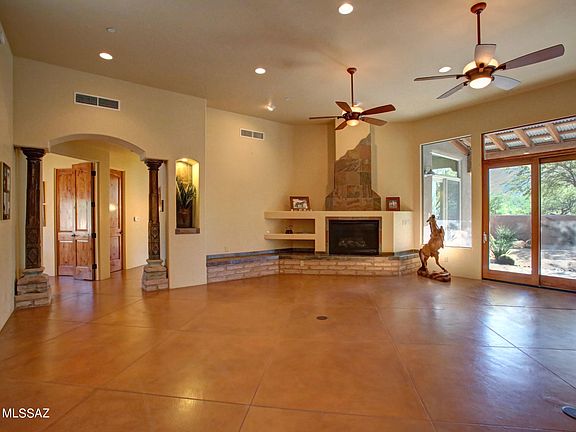 4th image of 155 W Linda Vista Blvd