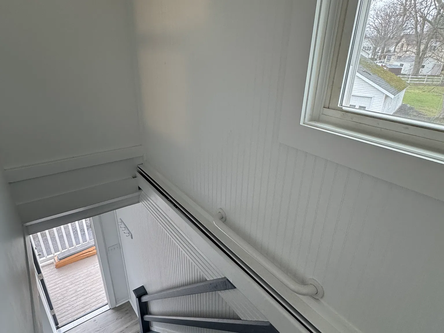 2 bed, 1000 sqft, $1,400 — Photo 2