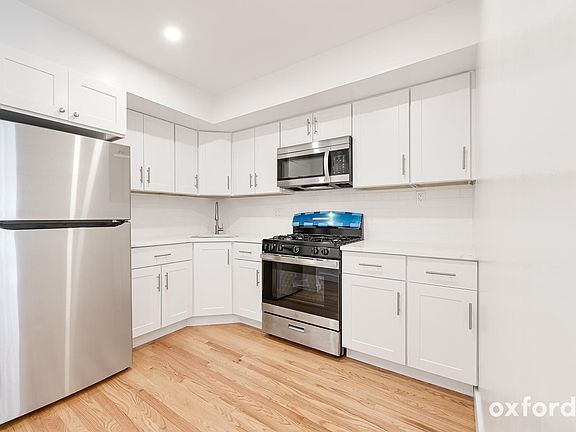 4th image of 705 Hollywood Ave Floor 2