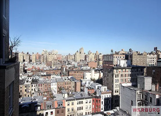 Sold by Warburg | media 21