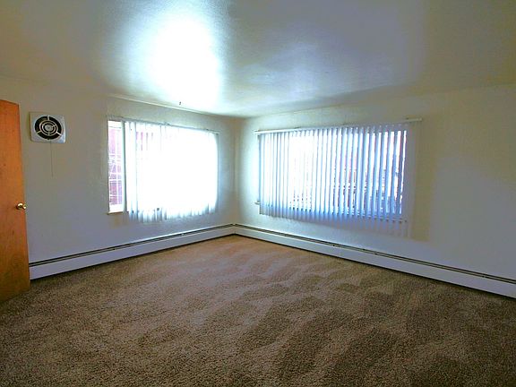 3rd image of 1435 N Pearl St #2dadffcd0