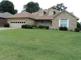 9904 Hanover Dr, Fort Smith, AR 72908