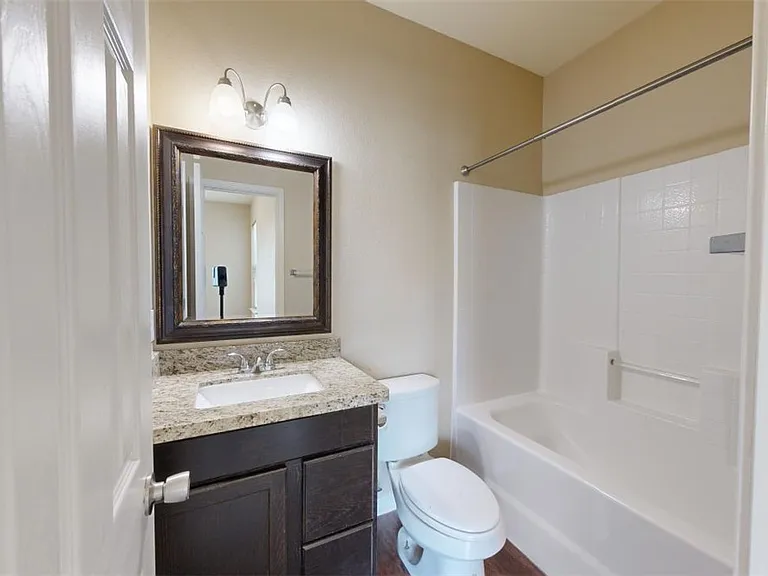 205A Sterling St — Photo 24