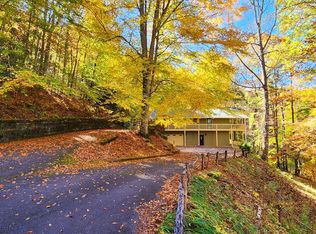 150 Dobson Mountain Trl, Franklin, NC 28734