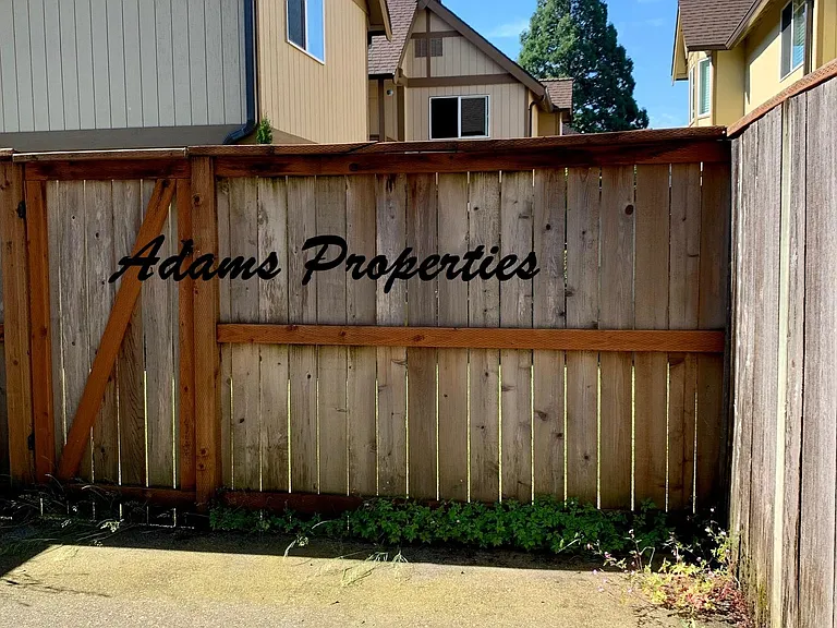 220 Israel Rd SW — Photo 21