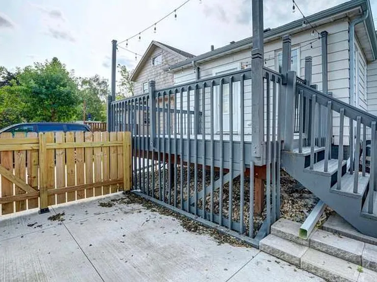 6531 8th Ave — Photo 7