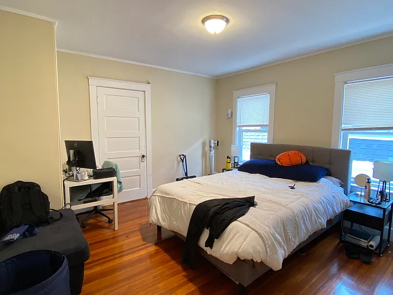 258 Belmont St #3 — Photo 7