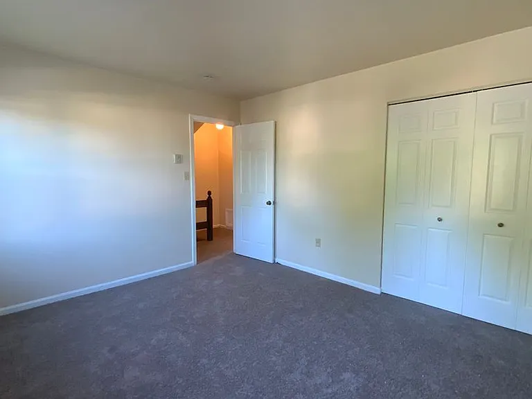 223 Cross Keys Dr — Photo 8