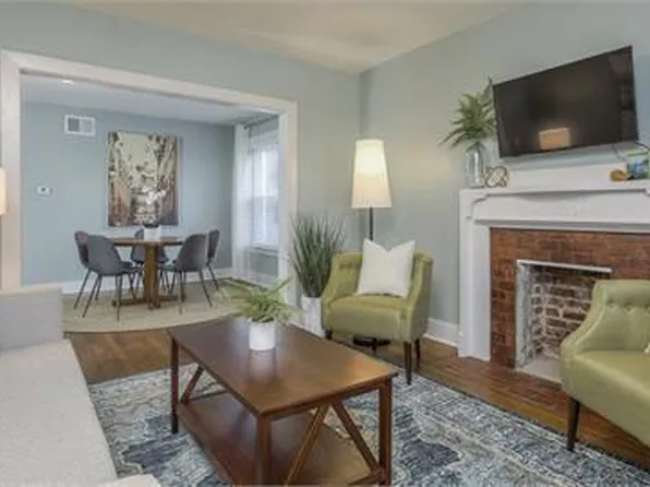 3716 Warwick