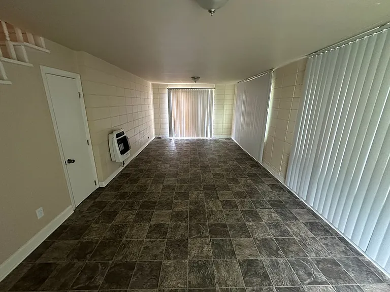 1307 Drew Ave — Photo 18