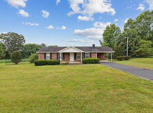 1224 Substation Rd, Pleasant View, TN 37146