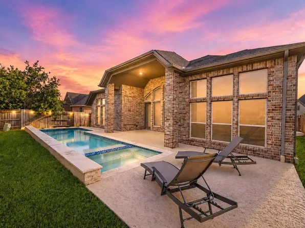 16506 Mount Hope Dr, Cypress, TX 77433