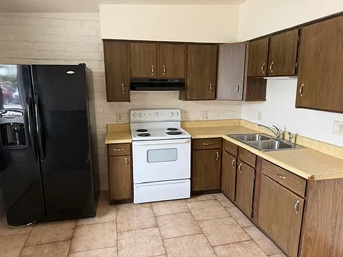 2948 N Tyndall Ave #2948 Photo 1
