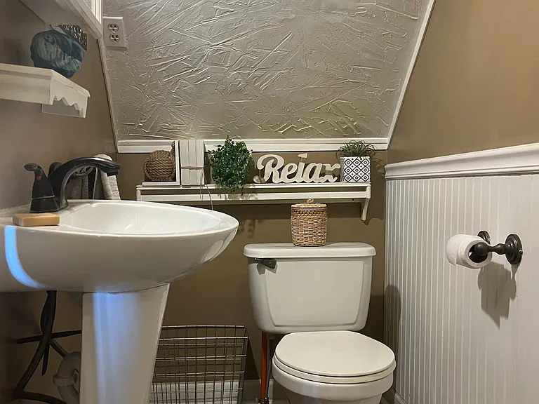 897 Portage Lakes Dr — Photo 10