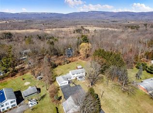 29 Dubois Rd, New Paltz, NY 12561
