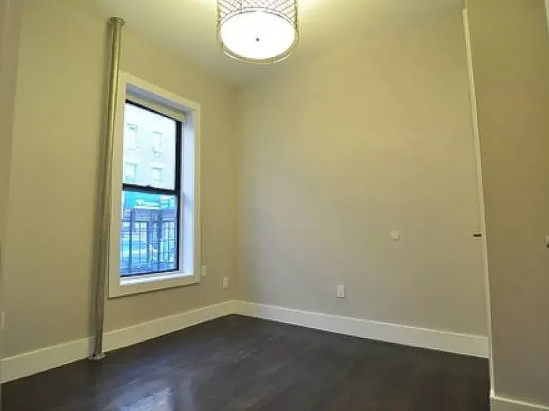 612 W 182nd St #3 — Photo 3