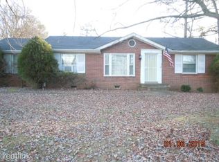 25 E Bel Air Blvd, Clarksville, TN 37042