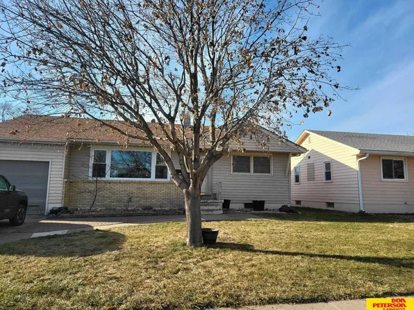 2025 N Hancock St, Fremont, NE 68025