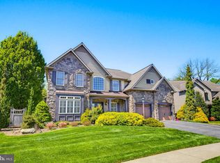 678 Jake Landis Rd, Lititz, PA 17543