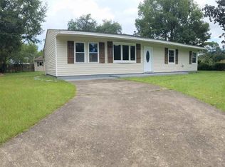 5658 Graymont Ln, Pensacola, FL 32526