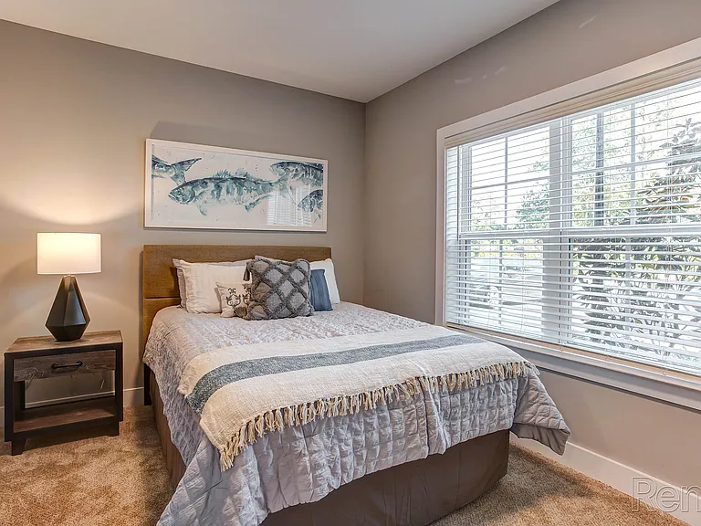 Barclay Place Apartments — Photo 4