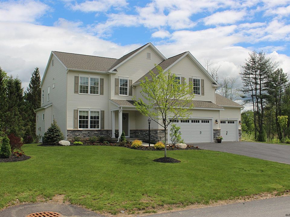2nd image of 11 Black Creek Ln #A
