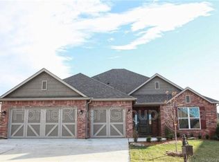 2114 E 132nd St S, Bixby, OK 74008