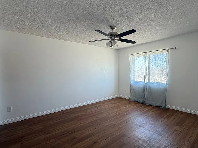 281 Armory Rd — Photo 10