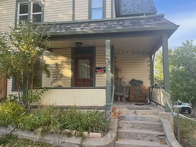 800 Holter St #1/2
