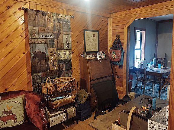 4th image of 1045 Jean Ave