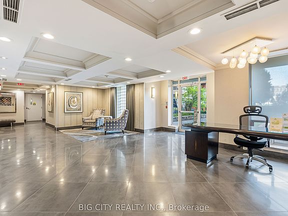 4th image of 455 Rosewell Ave #412