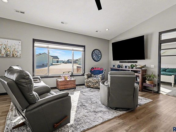 2nd image of 2430 N Main Ave