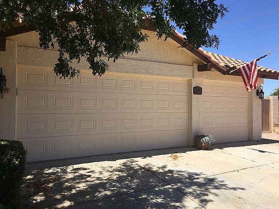 4th image of 338 N Corrine Dr