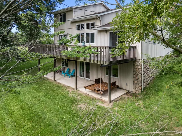 2090 Student Ln, Hillsdale, MI 49242