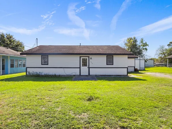 219 Atlanta Ave, Nederland, TX 77627