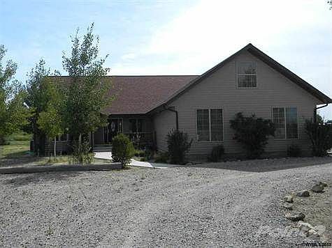 1st image of 640 Deerfield Dr