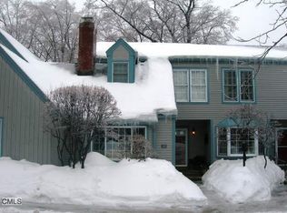 60 Gate Ridge Rd, Fairfield, CT 06825